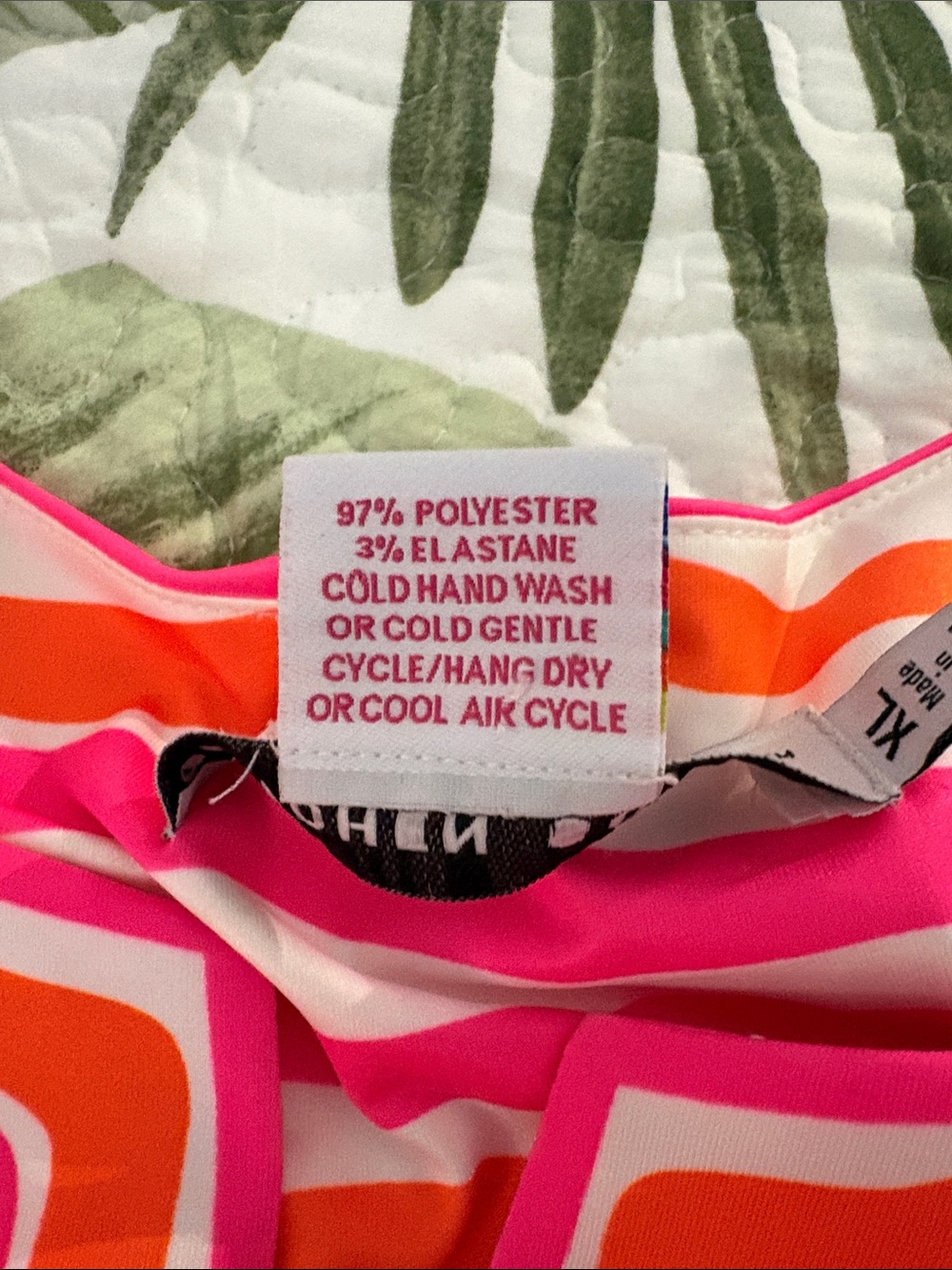 Gretchen Scott Split-Neck Tunic in Hot Pink & Orange XL - Picture 5 of 7